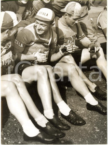 1953 CICLISMO MILANO-TORINO - Giancarlo ASTRUA prima della partenza *Foro 13x18