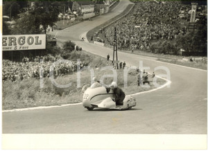 1954 FRANCORCHAMPS MOTOGP Passaggio del vincitore Eric OLIVER su sidecar NORTON
