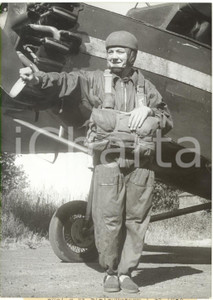 1959 BONDUES Aérodrome - Le jeune Jean-Pierre MOSNIER parachutiste de 13 ans