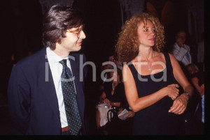 Fotografia d epoca originale 35mm vintage slide1995 ca  COSTUME  Vittorio SGARBI con Annie PAPA ritratto 3 1
