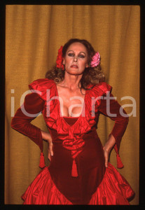 35mm vintage slide*1989 RAI 2 IMPROVVISANDO Ursula ANDRESS Ritratto attrice (1)