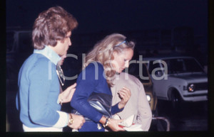 35mm vintage slide*1975ca ITALIA Ursula ANDRESS Paolo PAZZAGLIA paparazzati 1