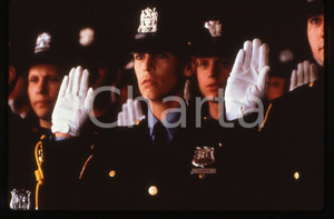 35mm vintage slide* 1990 BLUE STEEL Jamie Lee CURTIS in una scena dl film (2)