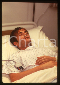 35mm vintage slide*1990 ca BEVERLY HILLS 90210 Luke PERRY In una scena del film
