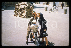 35mm vintage slide* 1997 LA VITA E' BELLA Roberto BENIGNI e Nicoletta BRASCHI 3