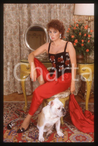 35mm vintage slide*1990ca COSTUME - Edwige FENECH Ritratto con cane