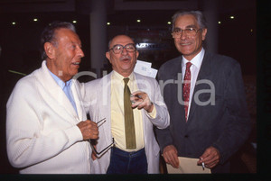 35mm vintage slide*1990 VENEZIA Alberto LATTUADA con Gian Luigi RONDI (1)
