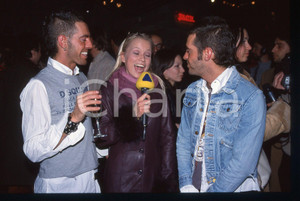 35mm vintage slide*2001- MODA DSQUARED2 Dean e Dan CATEN durante un'intervista 2