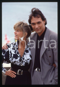 35mm vintage slide* 1989 FESTIVAL CANNES - Jane FONDA con Jimmy SMITS Ritratto 1