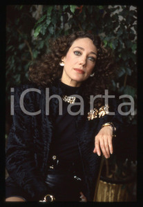 35mm vintage slide* 1987 MILANO Marisa BERENSON Conferenza stampa (14)