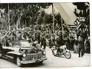 1959 DAMASCUS Gamal Abd EL-NASSER e Josip BROZ TITO salutano la folla *Foto