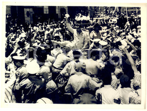 1955 NAG HAMMADI Gamal Abd el-NASSER greeted by the crowd *Photo 21x15