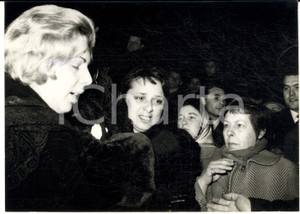 1960 TORINO Fatima ROBIN'S ai funerali del marito Fred Buscaglione - Foto 18x13