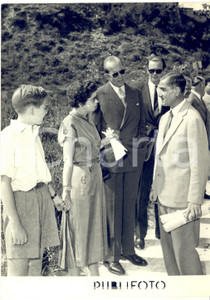 1953 POZZUOLI Re Paolo e Federica di Grecia in visita alla solfatara *Foto 13x18