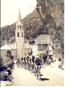 1958 CICLISMO GIRO D'ITALIA TRENTINO La squadra LEGNANO in salita - Foto 13x18