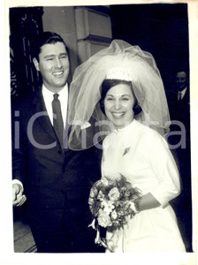 1962 LONDON HOLBORN Pierina Maria COLACI and Edward John EWART after wedding