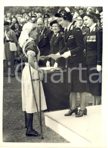 1954 LONDON Princess MARGARET reviews St John Ambulance Brigade cadets *Photo