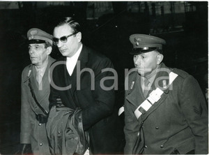 1962 MILANO MISTERO VIA MONACI  Raoul GHIANI scortato fa ritorno in carcere 