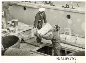 1953 GENOVA GUARDIA DI FINANZA Sequestro sigarette contrabbando da M/n VITTORIA