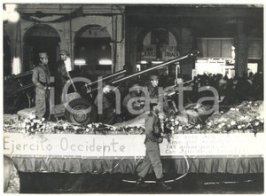 1962 CUBA Carnevale - Sfilata di un carro allegorico dell'Ejército de Occidente