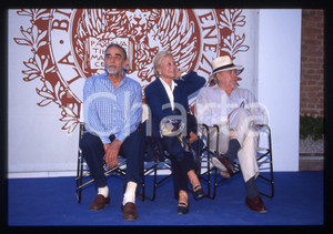 Fotografia d epoca originale 35mm vintage slide 1996 VENEZIA Vittorio GASSMAN Robert ALTMAN Michèle MORGAN 3 1