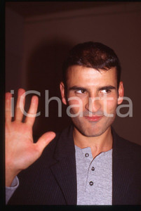 Fotografia d epoca originale 35mm vintage slide 1994 FESTIVAL ITALIANO Sal DA VINCI Ritratto del cantante 1 1