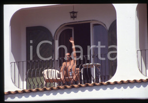 35mm vintage slide* 1990ca GOSSIP Rosario FIORELLO paparazzato in vacanza (9)