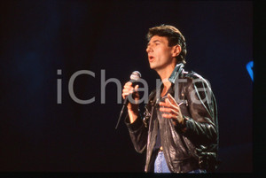 35mm vintage slide* 1987 BARI John WILSON sul palco del Petruzzelli - AZZURRO 3