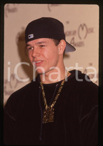 35mm vintage slide* 1992 LOS ANGELES - MARKY MARK Mark WAHLBERG agli AMA (3)