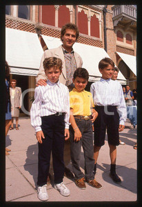 35mm vintage slide* 1989 Giacomo CAMPIOTTI ed il cast di "Corsa di primavera" 6