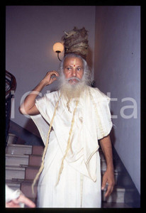 Fotografia d epoca originale 1990 MILANO Ritratto di SWAMI SATCHIDANANDA 35mm vintage slide 1