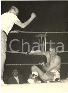 1954 FORLI' BOXE Widmer MILANDRI al tappeto nell'incontro con Bruno TRIPODI