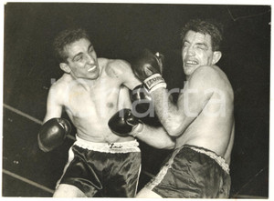 1957 MILANO BOXE Titolo italiano MEDIOMASSIMI Rocco MAZZOLA Alessandro D'OTTAVIO