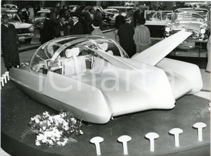 1959 GENEVE Salone dell'Auto - Nuova SIMCA "Automobile del futuro" in legno