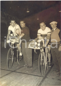 1955 ca PARIS CYCLISME Match franco-italien - Antonio MASPES Jacques BELLENGER