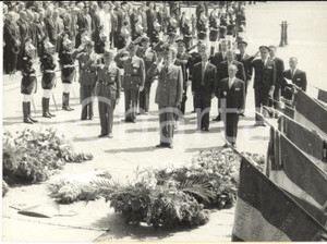 1959 PARIS Anniversaire de la Victoire - Charles DE GAULLE André ZELLER *Photo