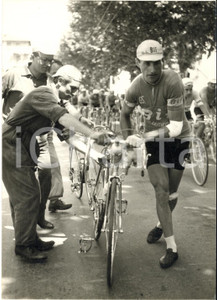 1956 CICLISMO GIRO D'ITALIA 13^ tappa - Caduta di Pasquale FORNARA - Foto 13x18
