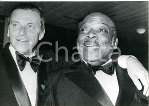 Fotografia d epoca originale 1970 LONDON Concerto di beneficenza  Frank SINATRA e Count BASIE Foto 1