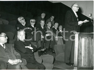 Fotografia d epoca originale 1956 TORINO Inaugurazione Istituto Studi Europei  Discorso di Max KASER Foto 1