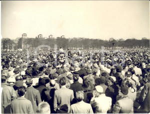1954 LONDON Hyde Park - Good Friday crowd to hear Billy GRAHAM *Photo 20x15 cm