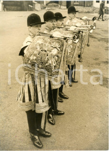 1953 LONDON Coronation rehearsal - State Trumpeters of the Household Cavalry
