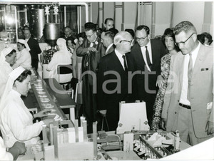 1958 MILANO Ditta DURBAN'S - Conte Franco CELLA accompagna industriali americani