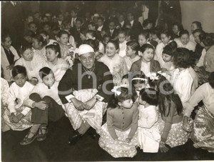 1959 LONDON Burmese Ambassador U ANG SOE celebrates the independence *Photo