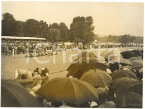 1954 HENLEY Royal Regatta - KRYLIA SOVETOV CLUB beating LEANDER CLUB *Photo