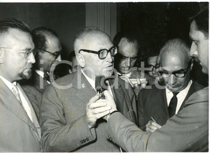 1957 ROMA Crisi di governo - Pietro NENNI al Quirinale per le consultazioni