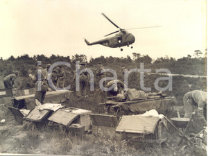 1958 ASH VALE / ALDERSHOT The Army stages a nuclear battle *Photo 20x15 cm
