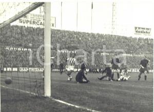 1959 CALCIO SERIE A JUVENTUS-GENOA 2-0 Goal di Umberto COLOMBO - Foto 18x13