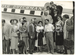 1954 MILANO MALPENSA - Arrivo dirigenti e piloti della MERCEDES con volo KLM