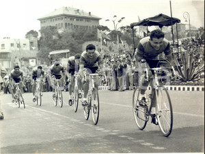 1955 CICLISMO GIRO D'ITALIA GENOVA Squadra LEGNANO - Prova a cronometro *Foto
