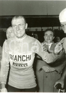 1956 MILANO - CICLISMO - Giro di Lombardia -  Il vincitore André DARRIGADE *Foto